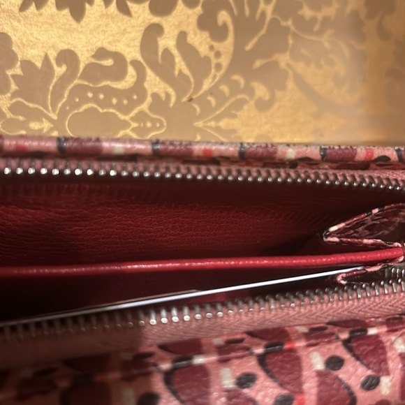 Miu Miu Madras Bifold /Long Wallet ~~ Hearts - Picture 10 of 16